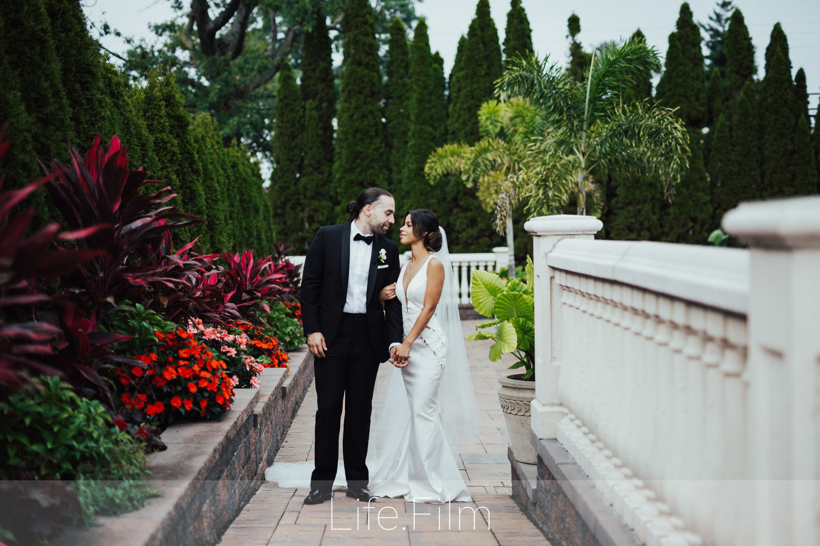 Wedding - Sand Castle | Wedding Photography and Wedding Videography